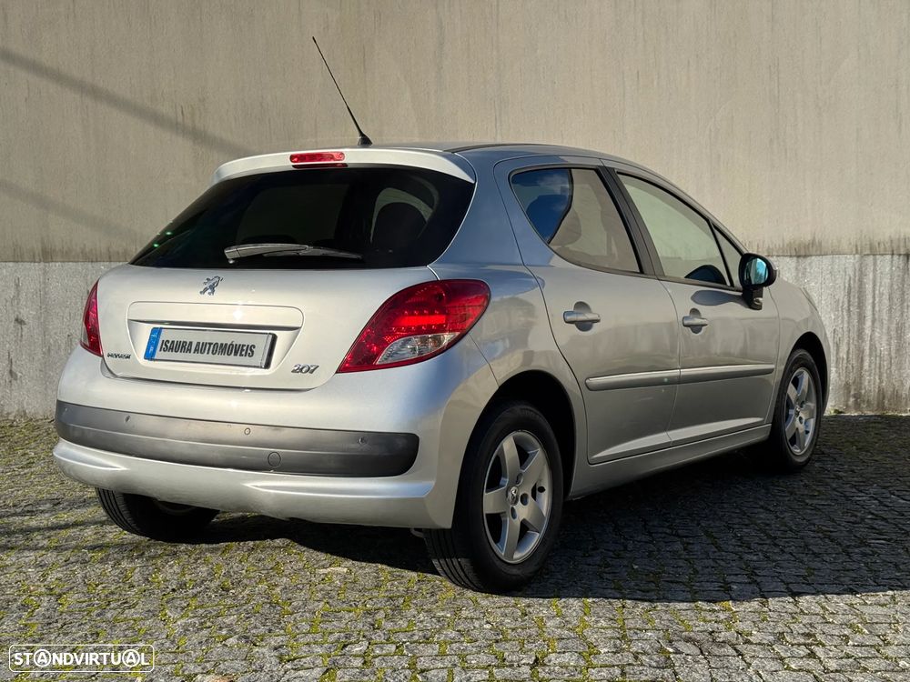 Peugeot 207 1.4 HDi Premium - 3