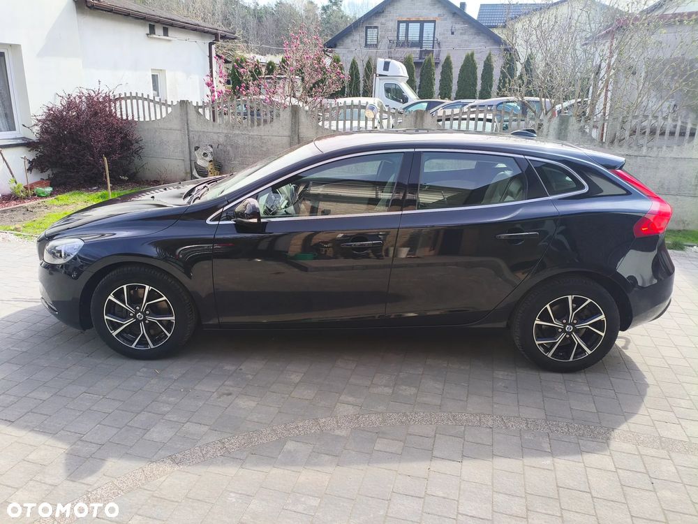 Volvo V40 D4 Summum - 4