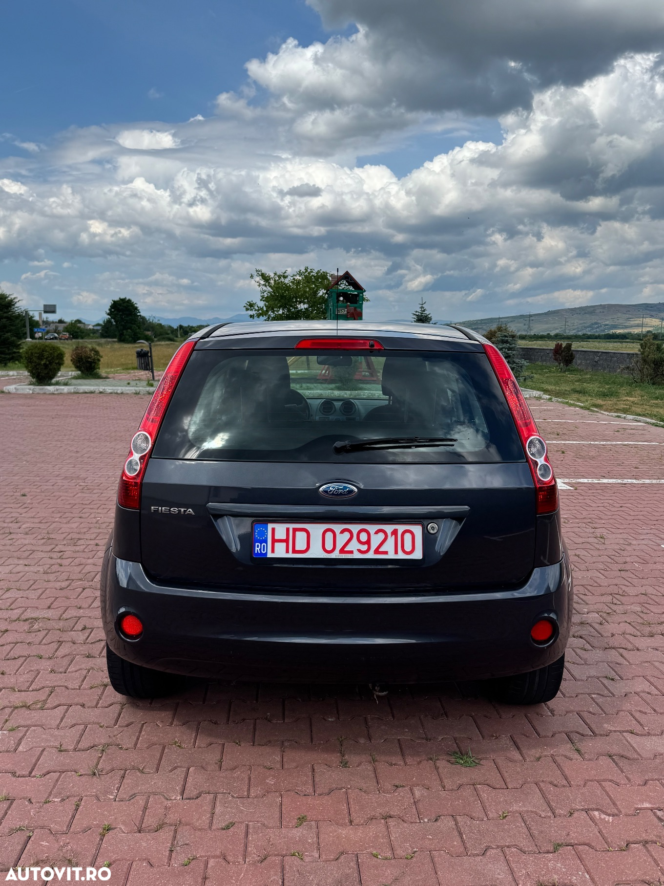 Ford Fiesta 1.3 Trend - 13