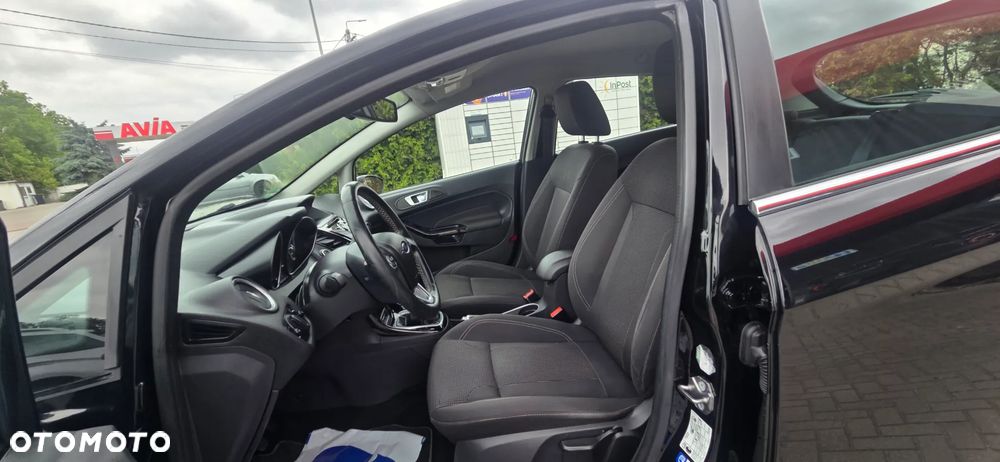 Ford Fiesta 1.0 EcoBoost STart-Stop Titanium - 27
