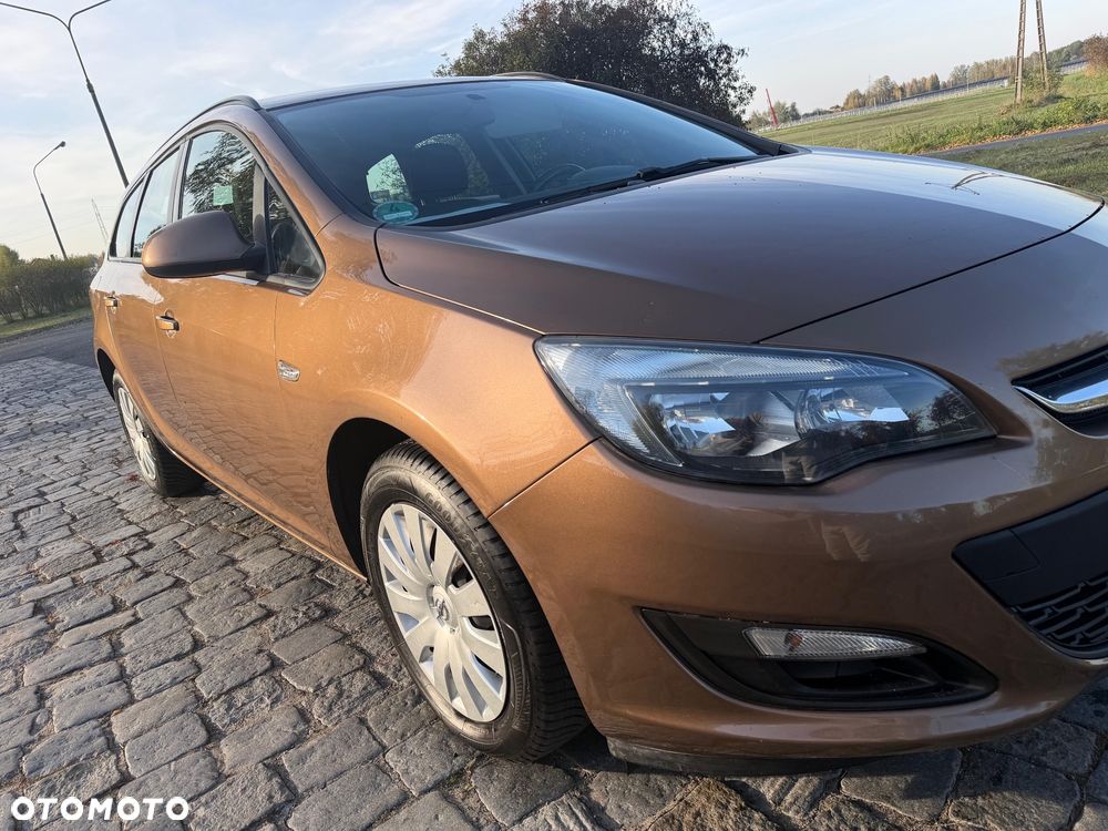 Opel Astra 1.6 - 14