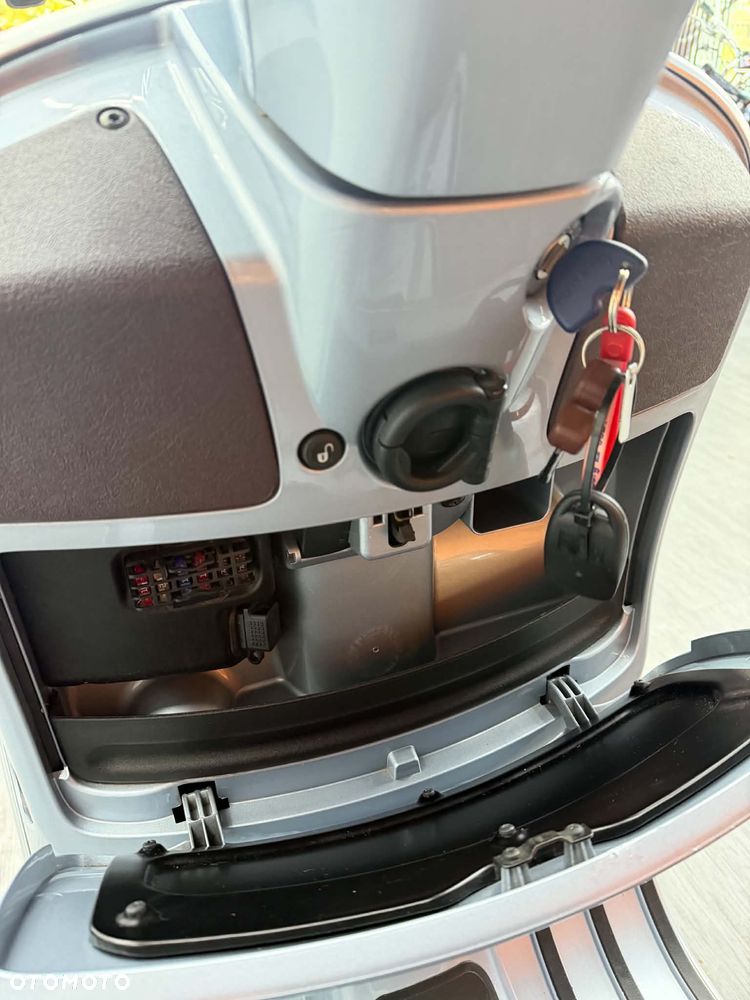 Vespa GTS - 26