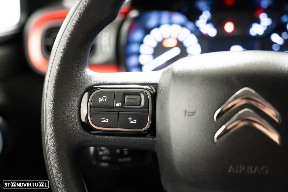 Citroën C3 1.2 PureTech C-Series - 12