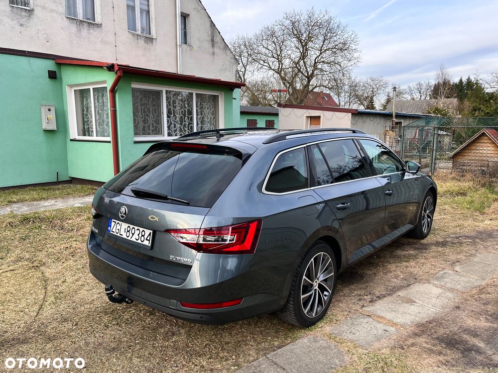 Skoda Superb 2.0 TDI DSG Ambition - 6