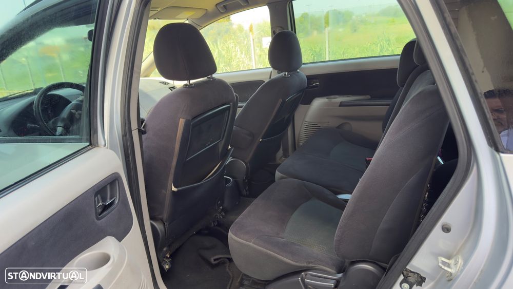 Mitsubishi Grandis 2.0 DI-D Intense P2 - 7