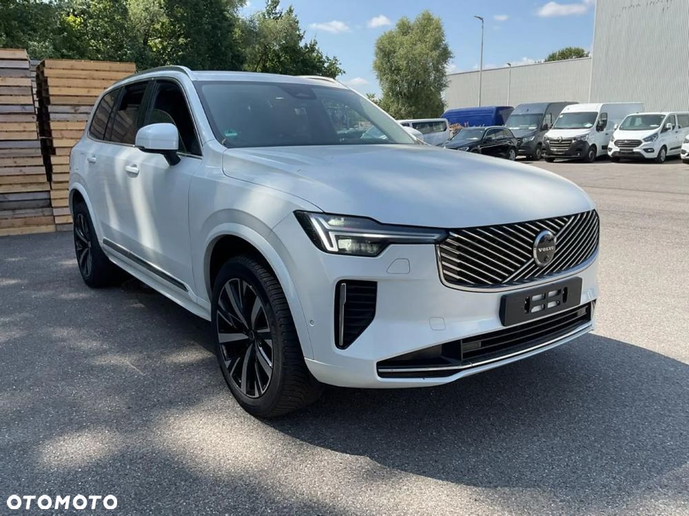 Volvo XC 90 - 1