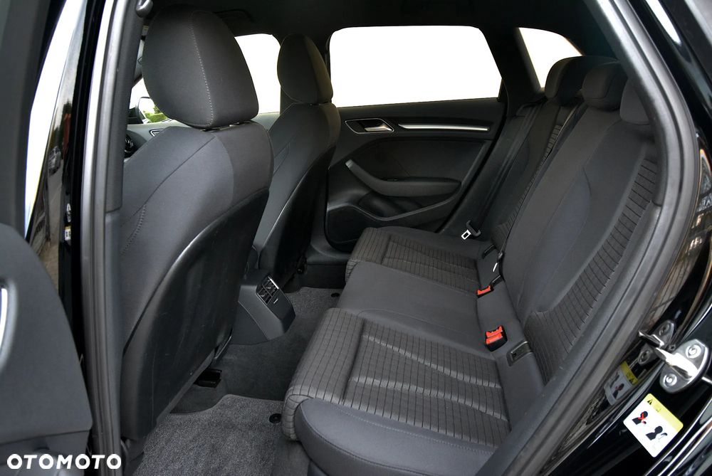 Audi A3 Sportback 1.8 TFSI quattro S tronic Ambition - 23