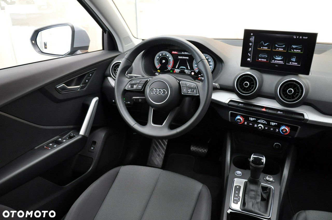 Audi Q2 - 24