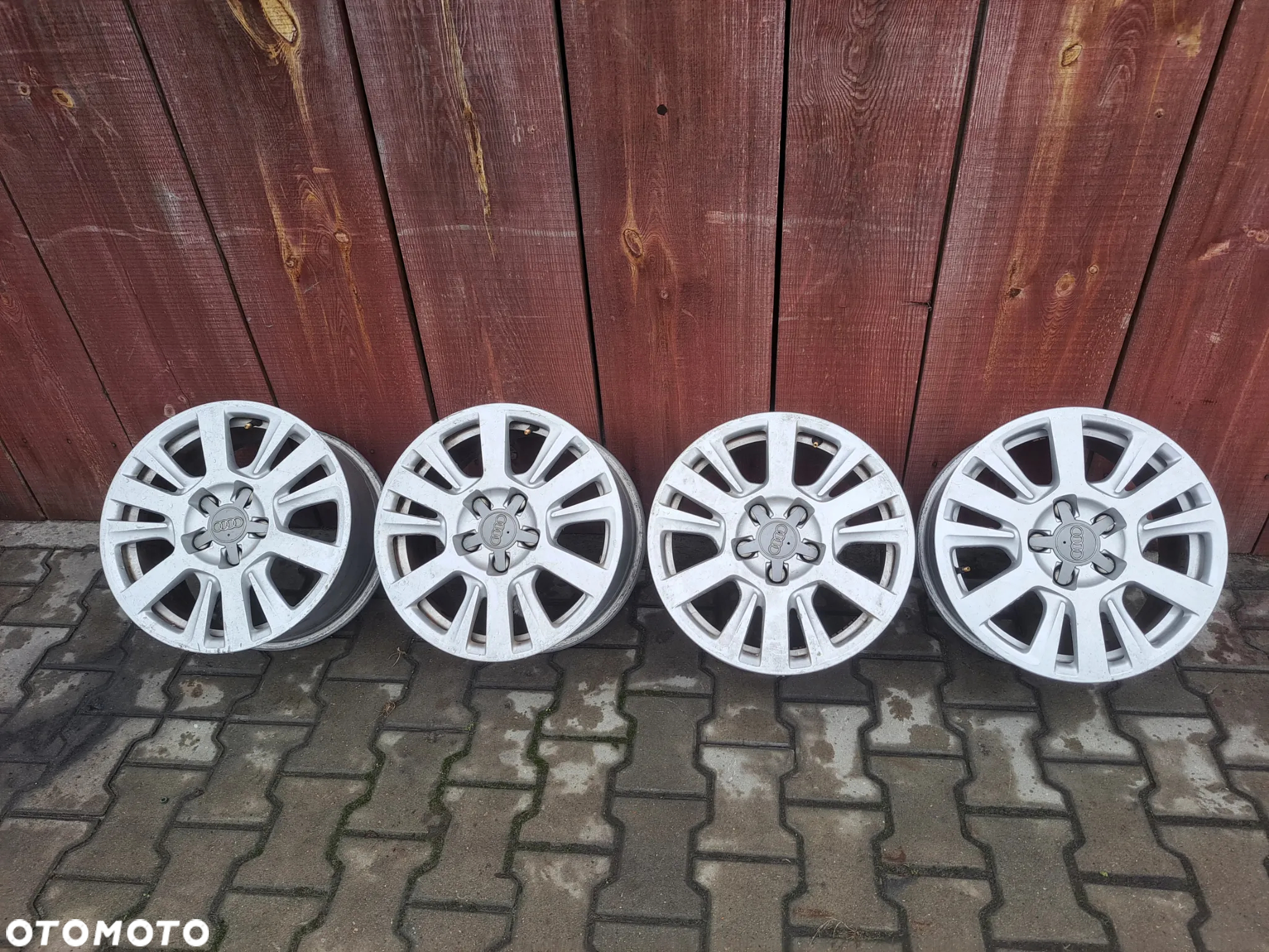Felgi aluminiowe AUDI 7J/16" 5x112 ET42 55mm - 3