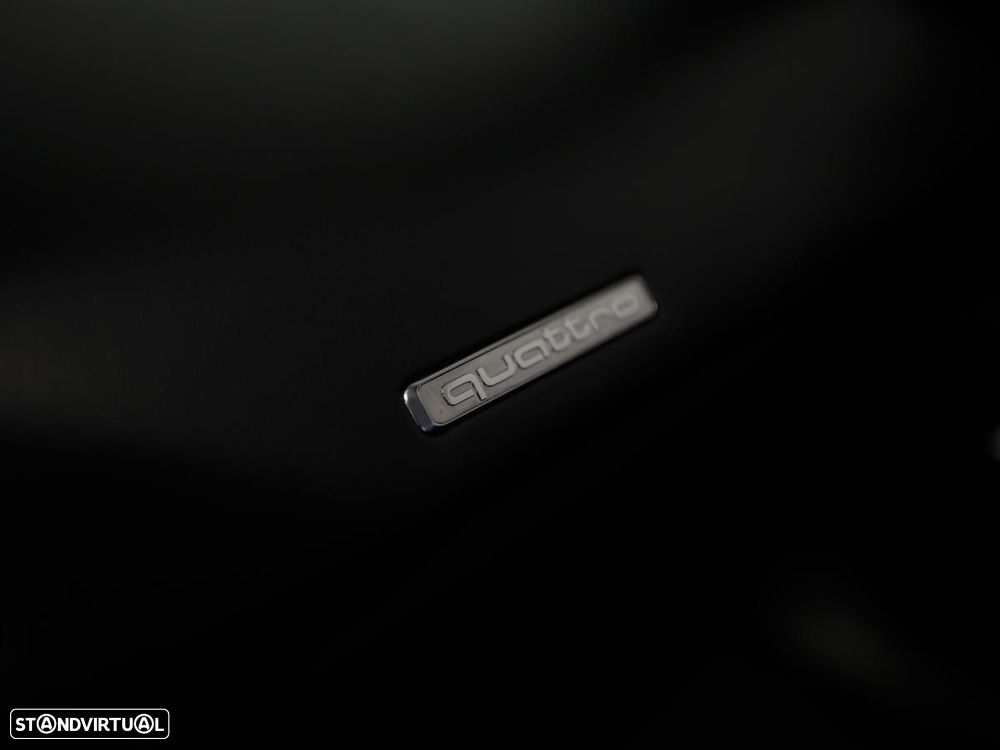 Audi R8 Spyder 5.2 FSi V10 S tronic Plus - 18