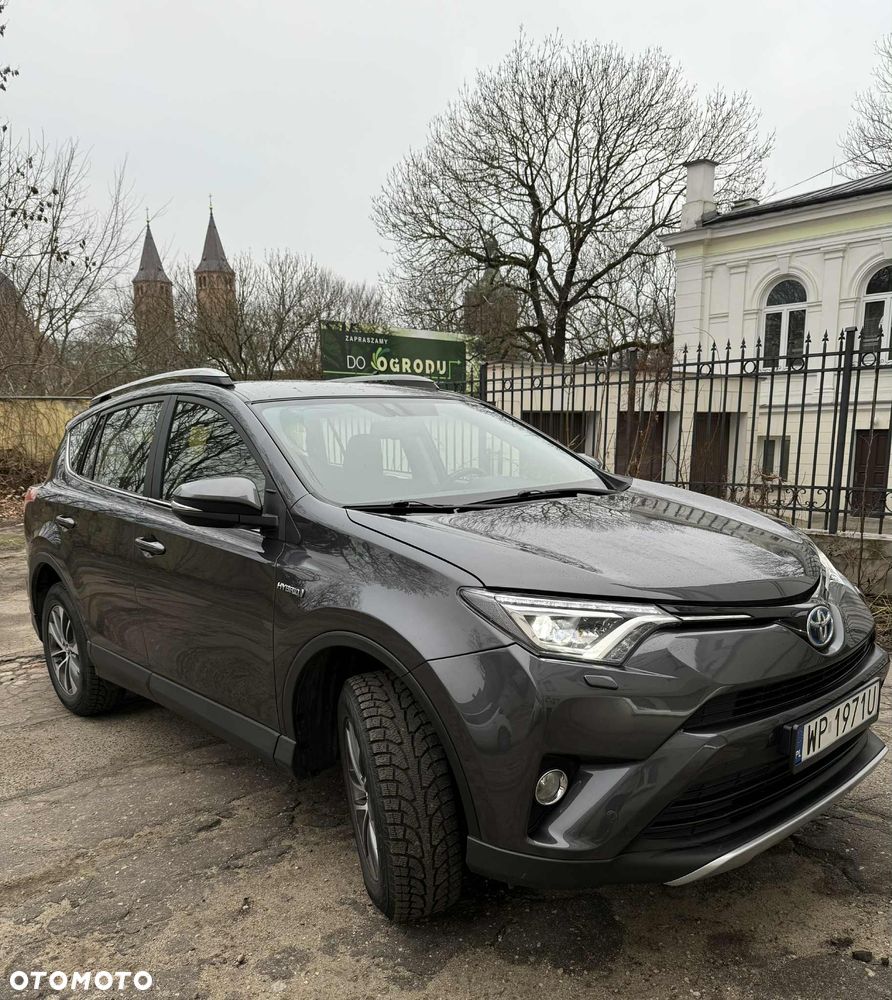 Toyota RAV4 - 14