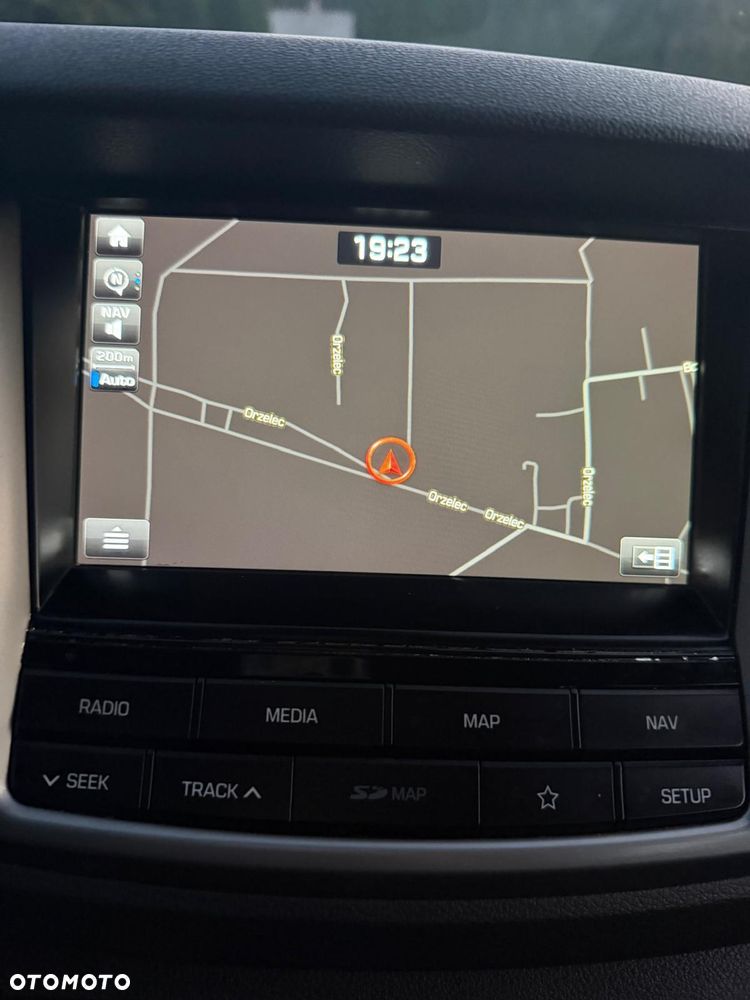 Hyundai Tucson 1.7 CRDI BlueDrive Comfort 2WD - 20
