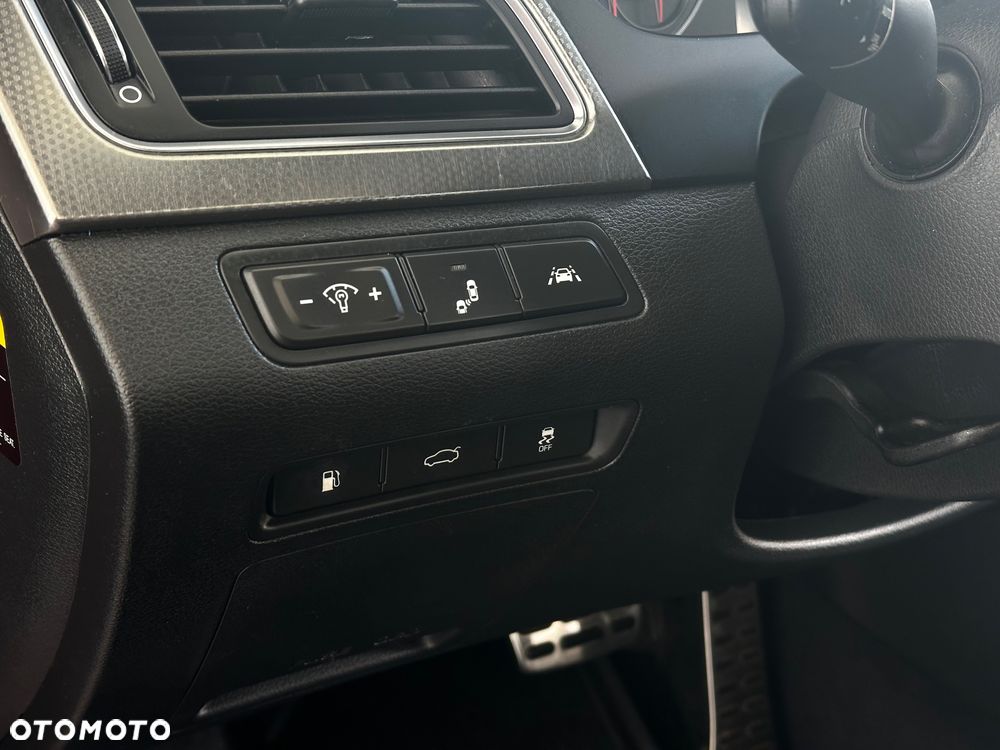 Hyundai Sonata - 14