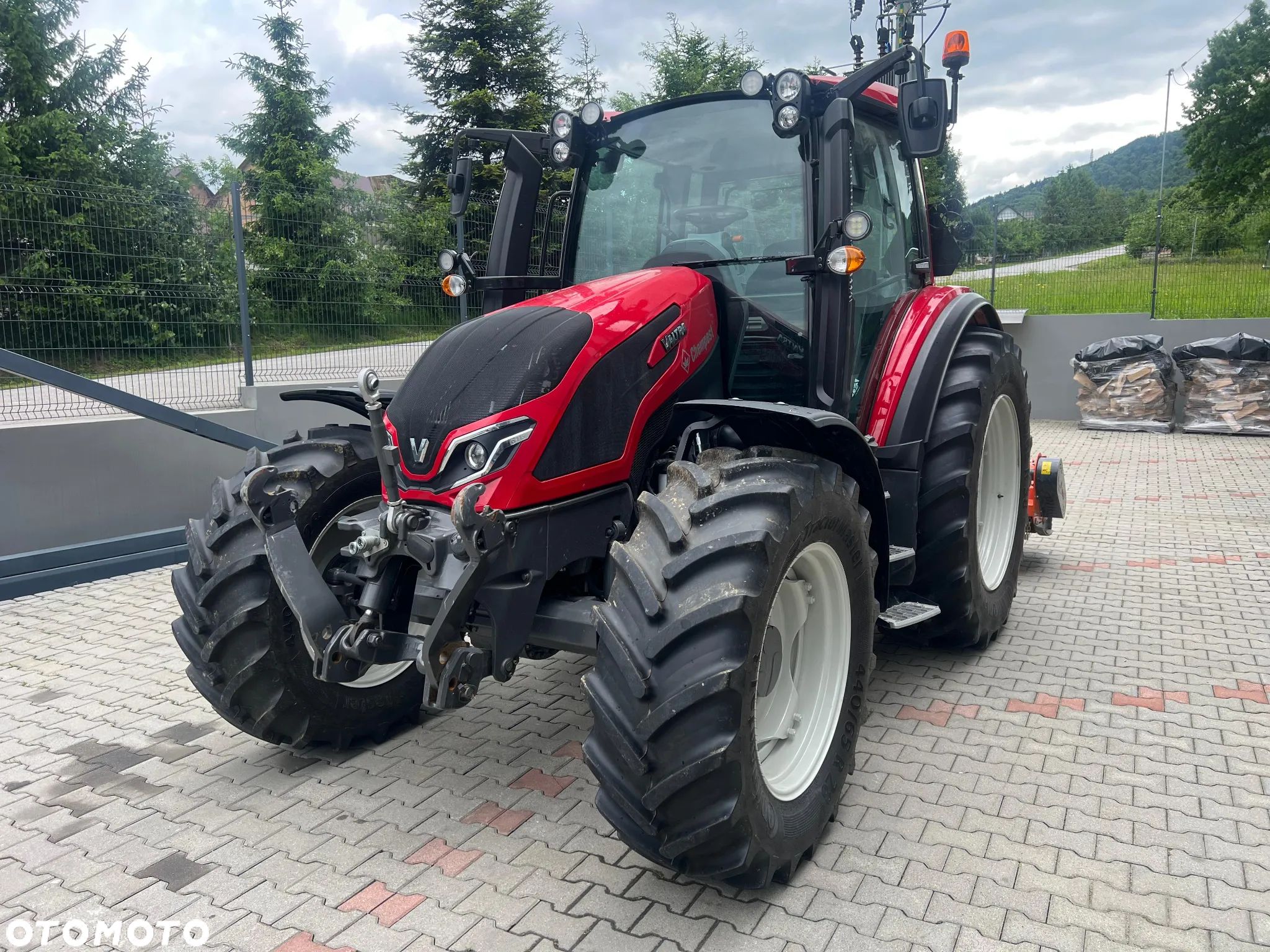 Valtra G 115 - 1