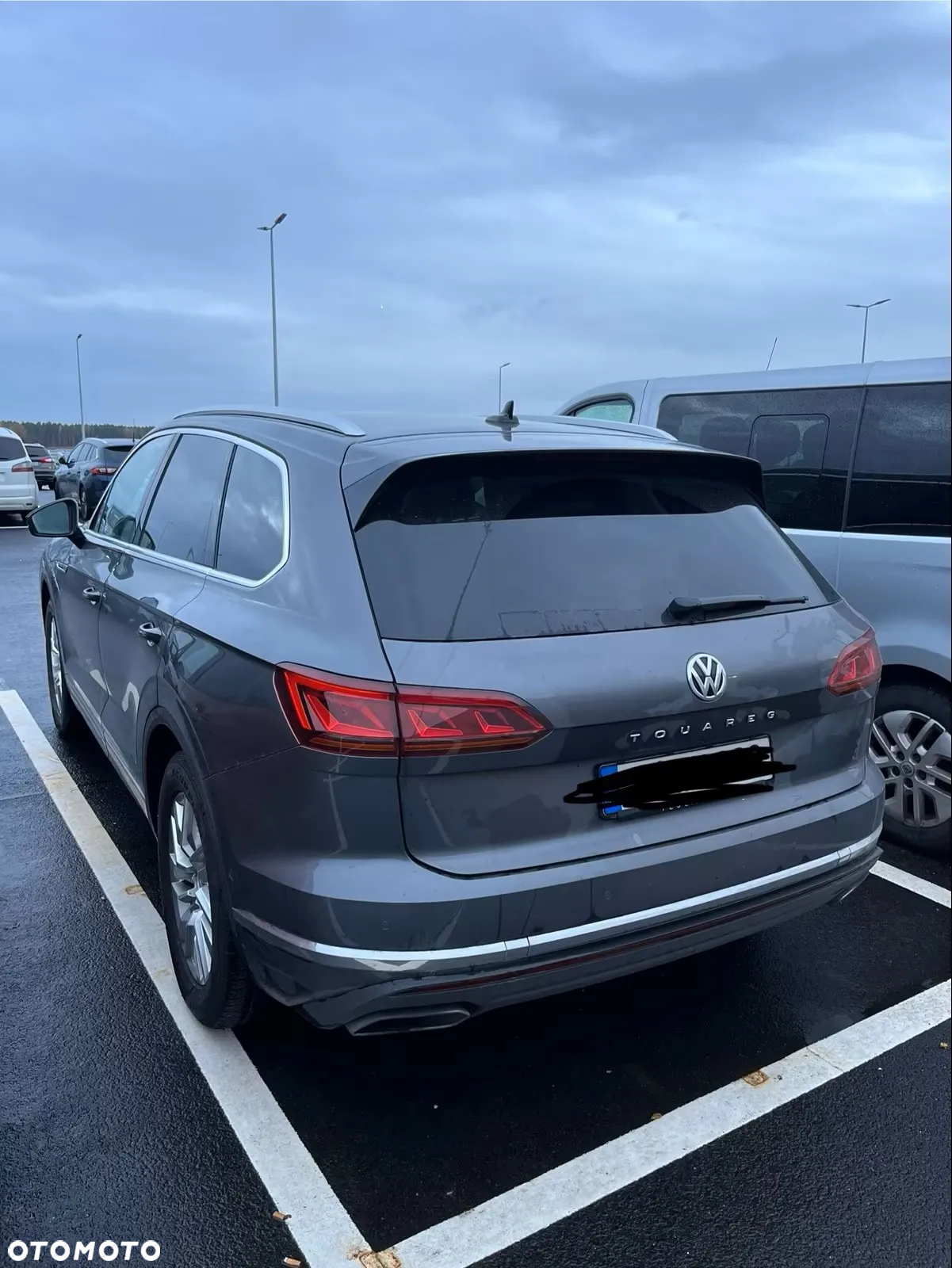 Volkswagen Touareg - 2
