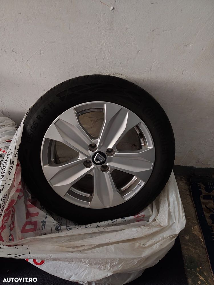 Dacia Logan TCe 90 MT6 Prestige - 26