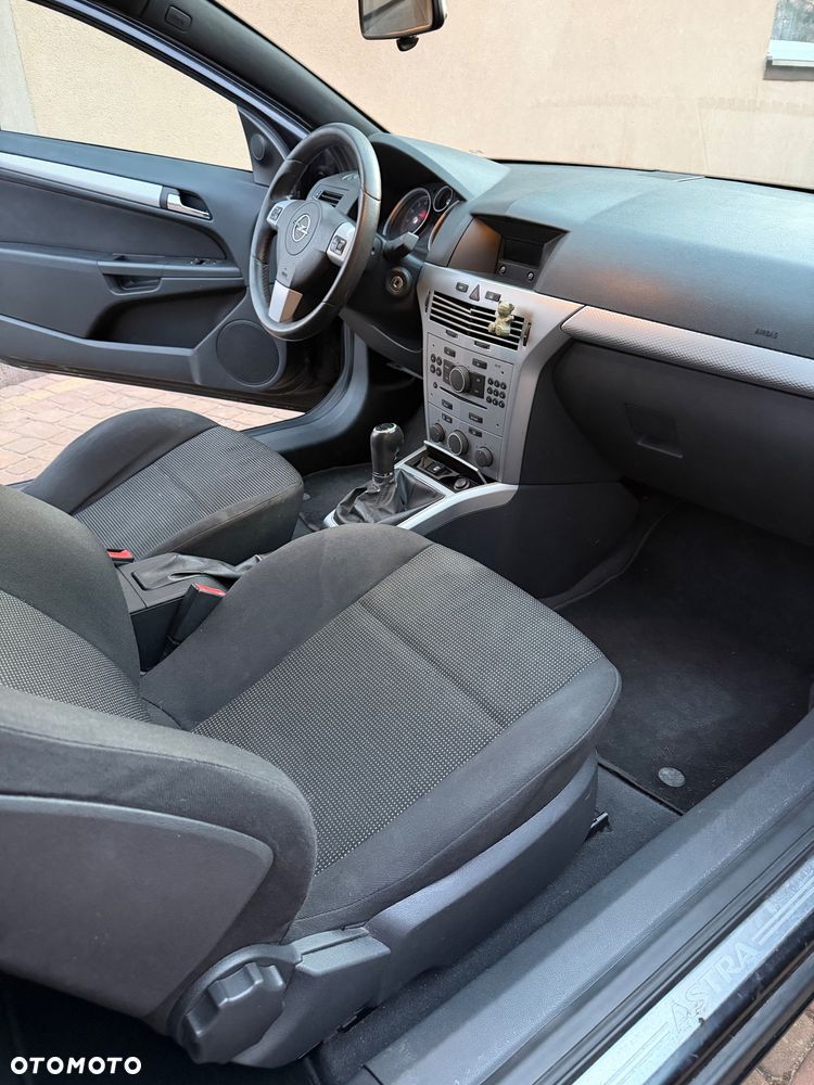 Opel Astra 2.0 Turbo Sport - 17