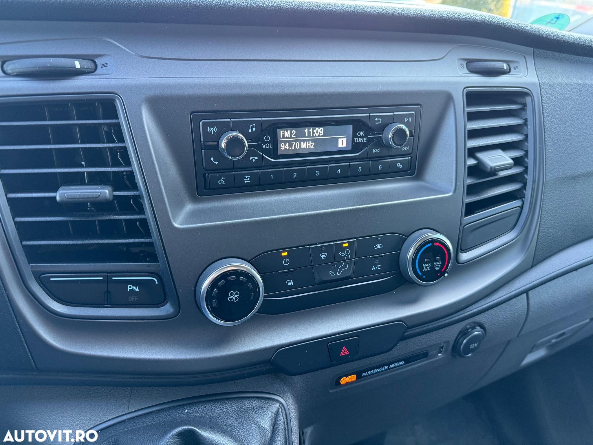 Ford Transit Custom 310 L2H2 PKW VA Trend - 15