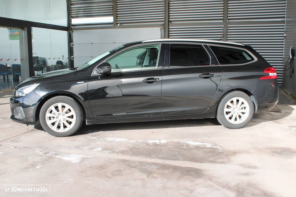 Peugeot 308 SW 1.2 PureTech Style - 4