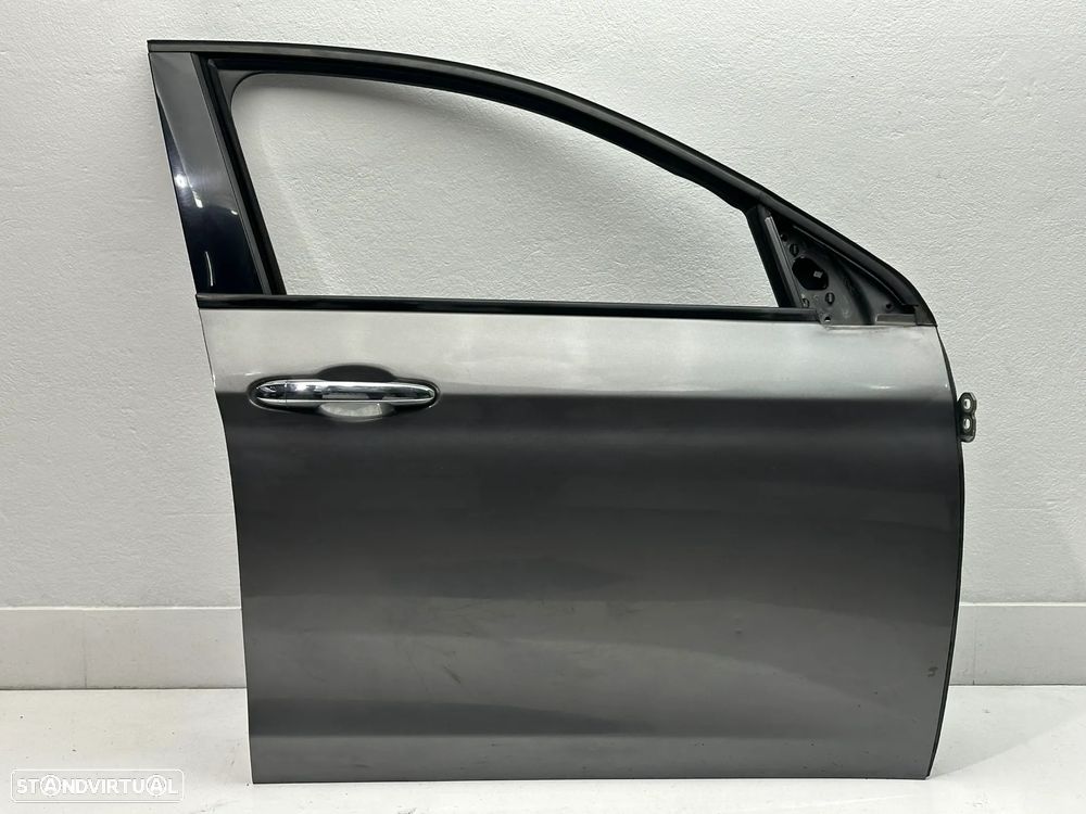 Porta Frente / Trás Direita / Esquerda - Fiat Tipo (2018) - 1