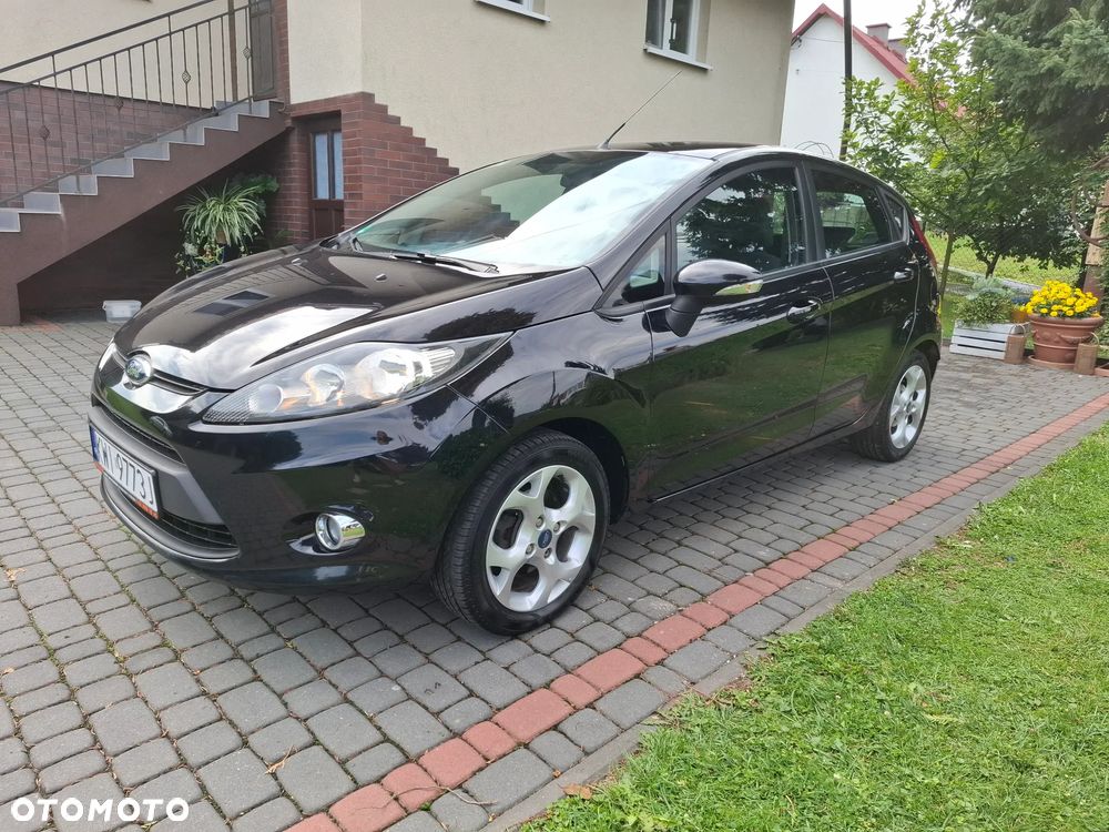 Ford Fiesta 1.25 Champions Edition - 4