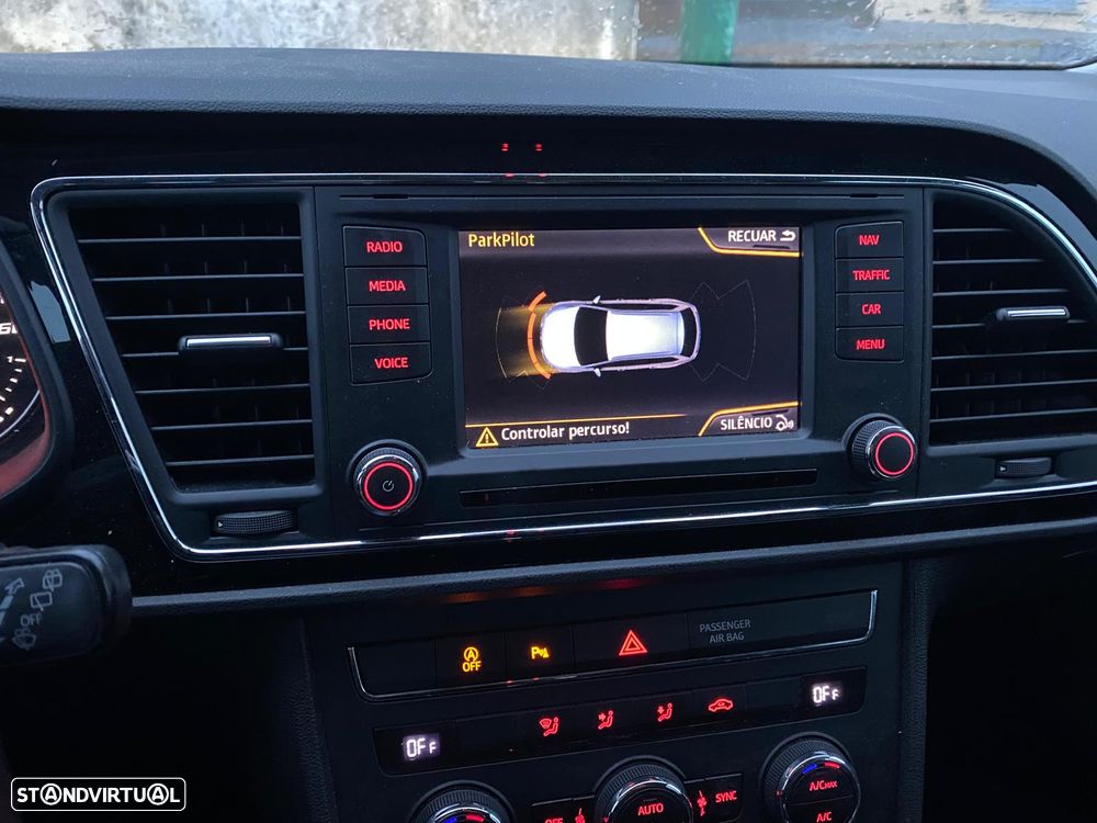 SEAT Leon ST 1.6 TDI Style Ecomotive - 10