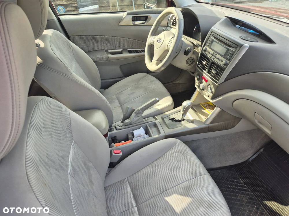 Subaru Forester 2.5 X - 8