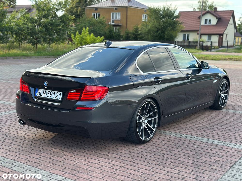 BMW Seria 5 520d - 5