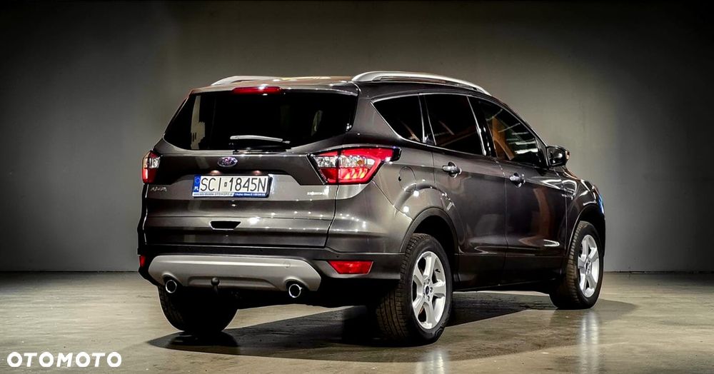 Ford Kuga - 22