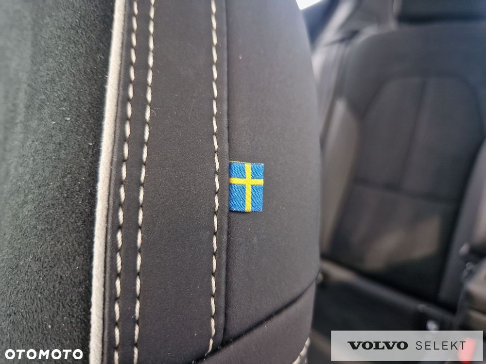 Volvo XC 40 - 31