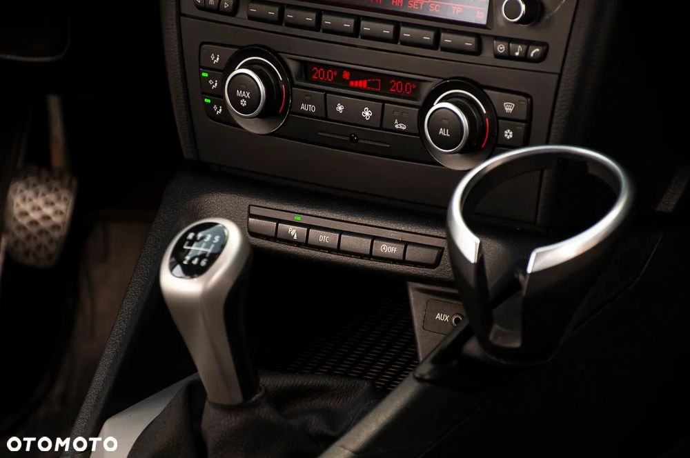 BMW X1 sDrive20d - 20