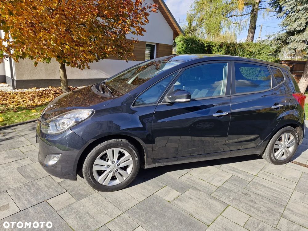 Hyundai ix20 1.4 blue YES Gold - 12