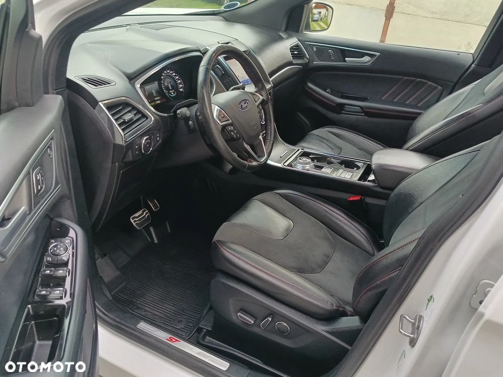 Ford Edge 2.0 EcoBlue Twin-Turbo 4WD Titanium - 19