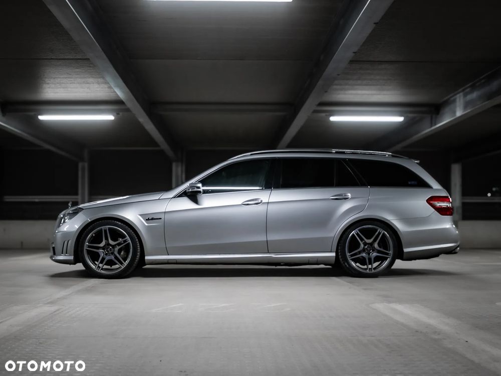 Mercedes-Benz Klasa E 63 AMG AMG Speedshift 7G-MCT - 5
