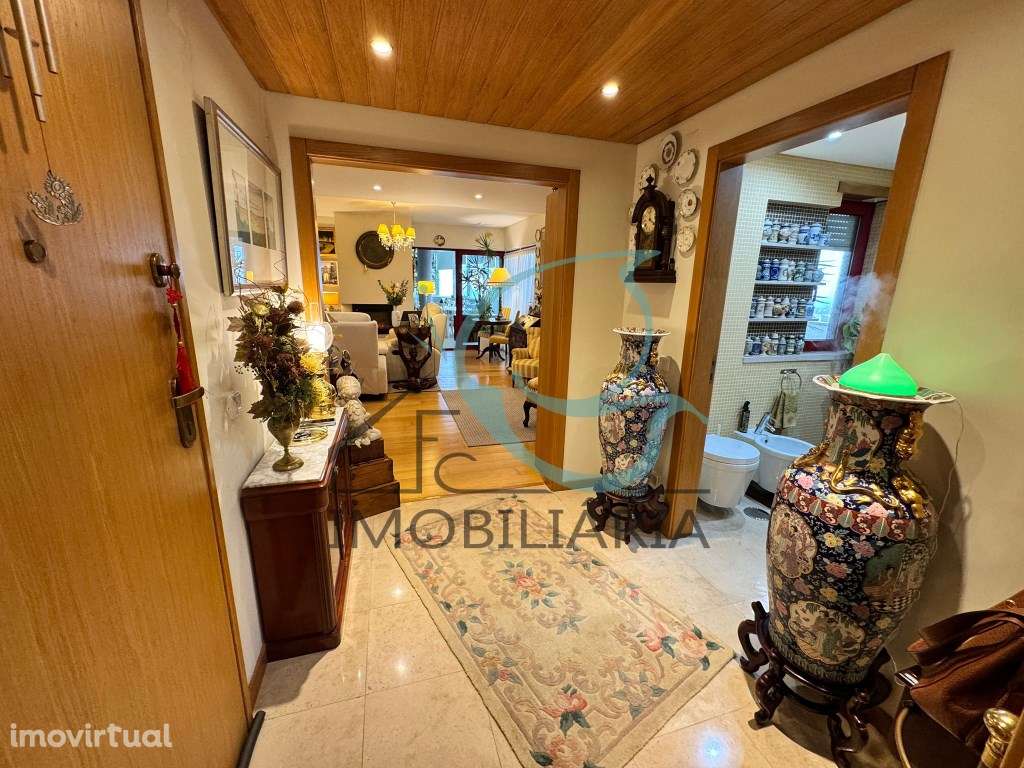 T3 de Luxo com Piso Privativo, Varandas Panorâmicas, Garagem Dupla ... - Grande imagem: 2/51