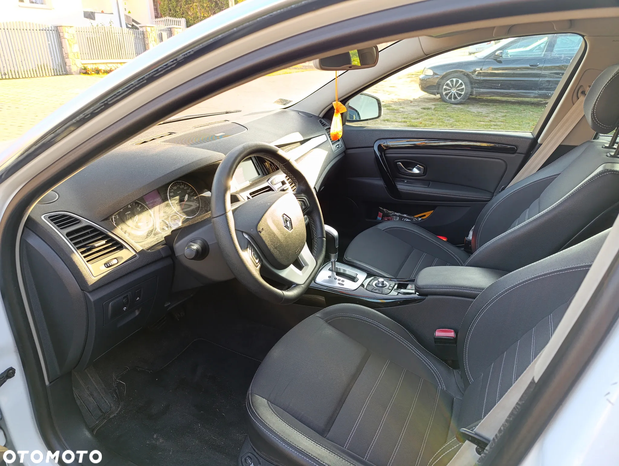 Renault Laguna 2.0 T Bose Edition - 9