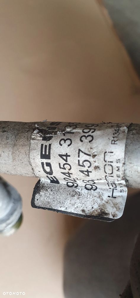 Przewód rurka klimatyzacji klimy Opel Vivaro B Trafic III 924807649R 93459101 924543135R 93457399 - 9