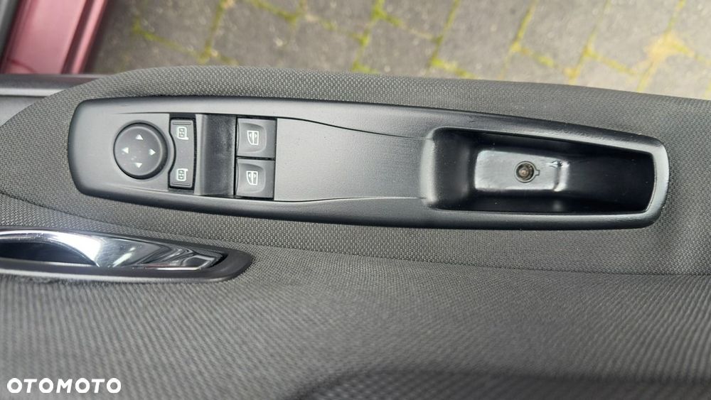 Renault Scenic - 11