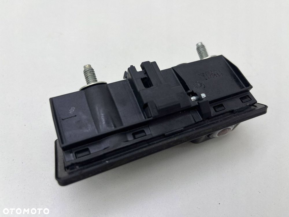 VW TOUAREG II PRZYCISK KLAPY KAMERA COFANIA TYŁ 7P6827566C - 4