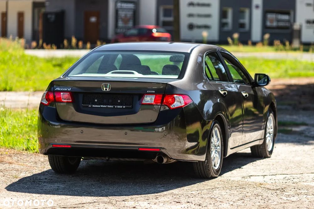 Honda Accord 2.0 Automatik Elegance - 11