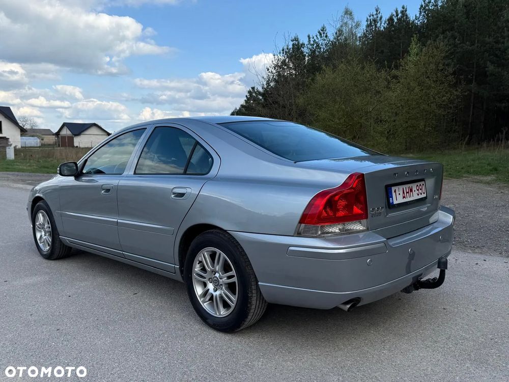 Volvo S60 2.4D Kinetic - 13