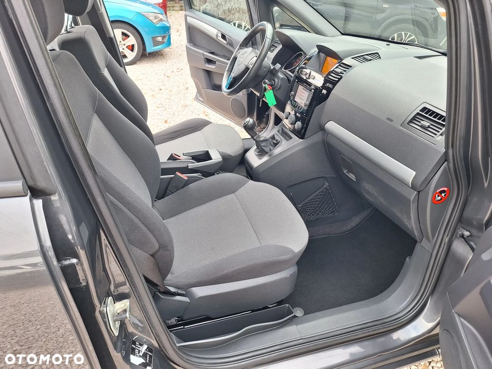 Opel Zafira 1.8 Design Edition - 23