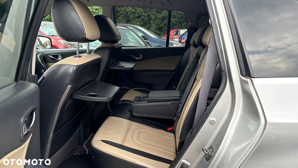 Renault Koleos 2.0 dCi FAP 4x4 Luxe - 11