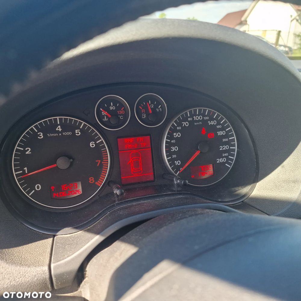 Audi A3 Sportback - 9