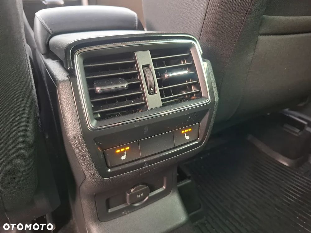Skoda Karoq 2.0 TDI SCR 4x4 Style DSG - 6