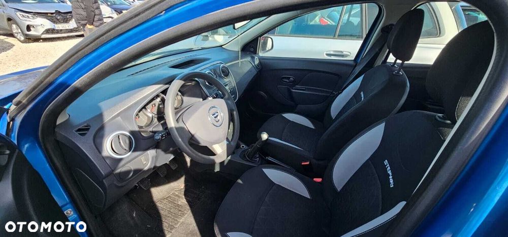 Dacia Sandero Stepway - 8