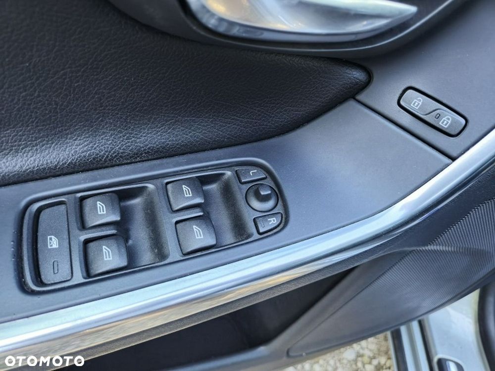 Volvo S60 - 18