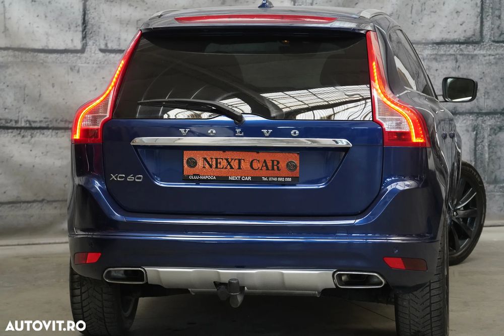 Volvo XC 60 D4 AWD Geartronic Ocean Race - 4