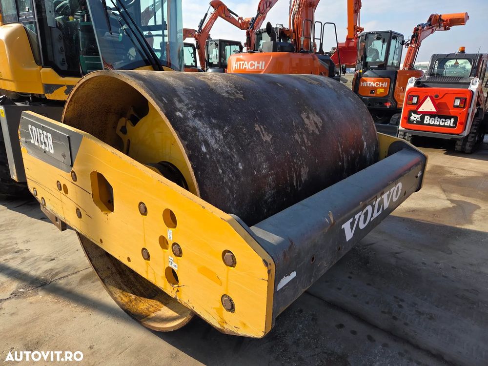 Volvo SD135B, 13,5t, latime tambur 2,3m, FULL OPTION, AC, oblon electric, GPS, antifurt, senzori pozitie, Anv 80% -ok, motor Volvo 150CP, Lung 6,1m, posibilitate leasing 4 ani, PROMOTIE 69.900 EUR+Tva - 15