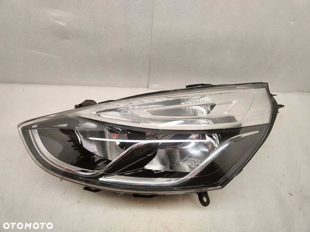 RENAULT CLIO IV LIFT LAMPA W LEWY PRZÓD 260608367R - 1